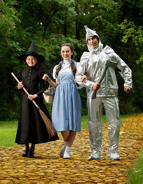 Wizard of Oz Group Costumes Wizard of Oz Group Costumes