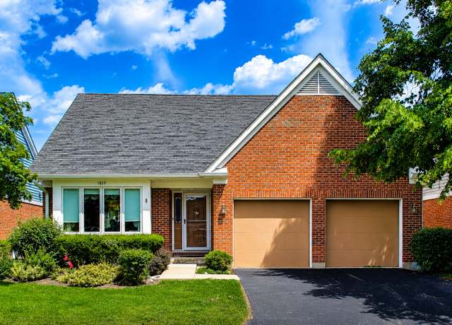 1819 N Normandy Ct, Arlington Heights, IL 60004 Photo of 1819 N Normandy Ct, Arlington Heights, IL 60004