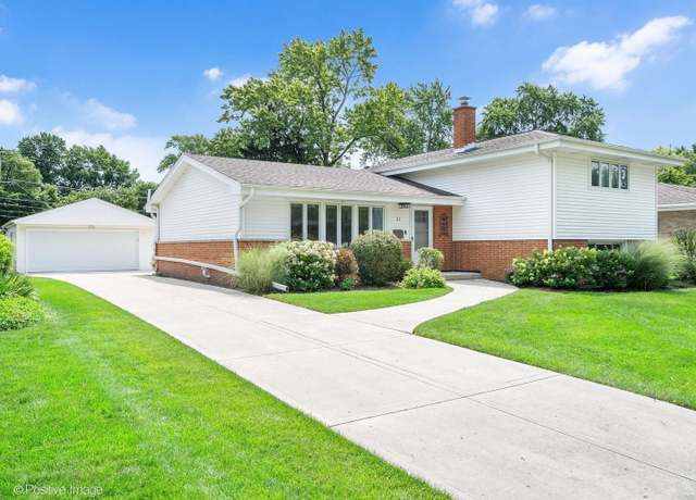 31 N Forrest Ave, Arlington Heights, IL 60004 Photo of 31 N Forrest Ave, Arlington Heights, IL 60004
