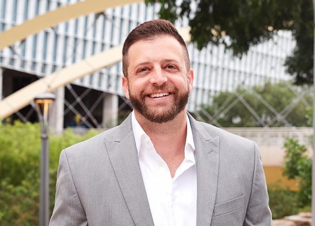 undefined Real Estate Agent Ian Stirling