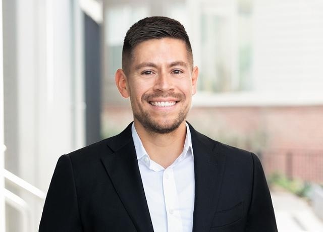 undefined Real Estate Agent Andrew Vallejo